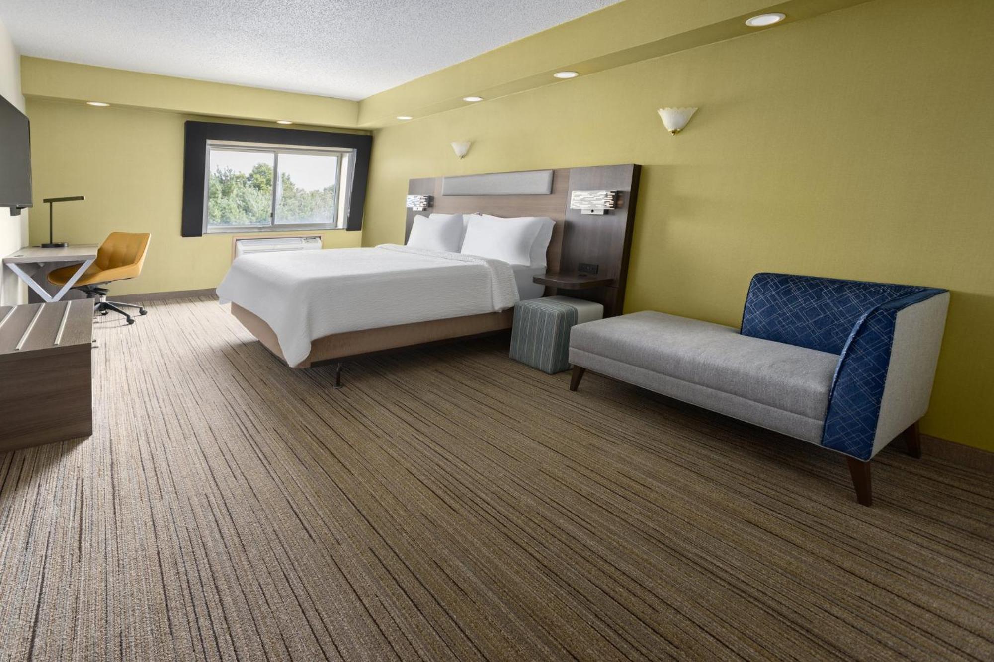 Holiday Inn Express Stony Brook-Long Island By Ihg Centereach Exterior foto