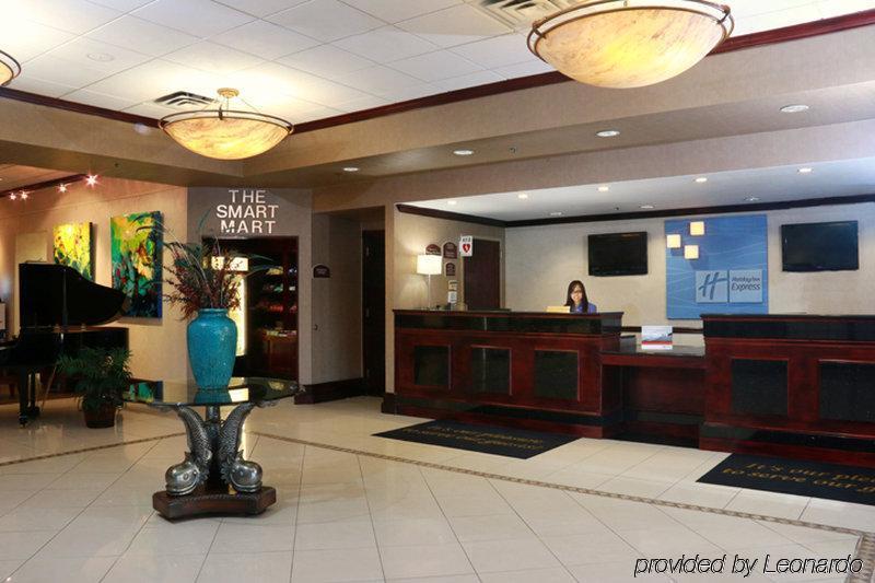 Holiday Inn Express Stony Brook-Long Island By Ihg Centereach Exterior foto
